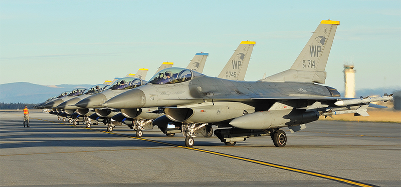 Illustration for article titled 75 Amazing Images Of U.S. Air Power In South Korea